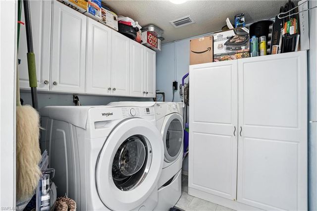 1164 Navajo AVE, Lehigh Acres, FL 33974