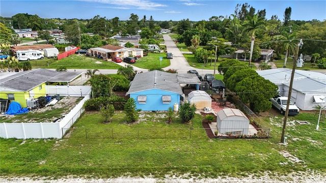1164 Navajo AVE, Lehigh Acres, FL 33974