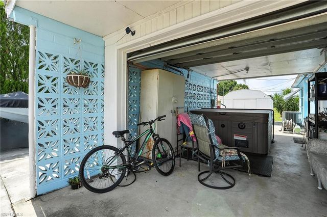 1164 Navajo AVE, Lehigh Acres, FL 33974