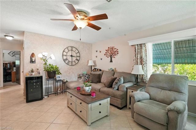 1164 Navajo AVE, Lehigh Acres, FL 33974