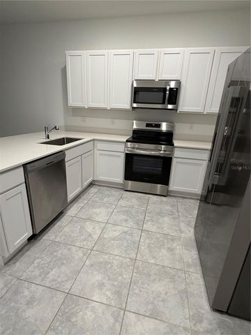 2572 SKYLINE LOOP, Kissimmee, FL 34758