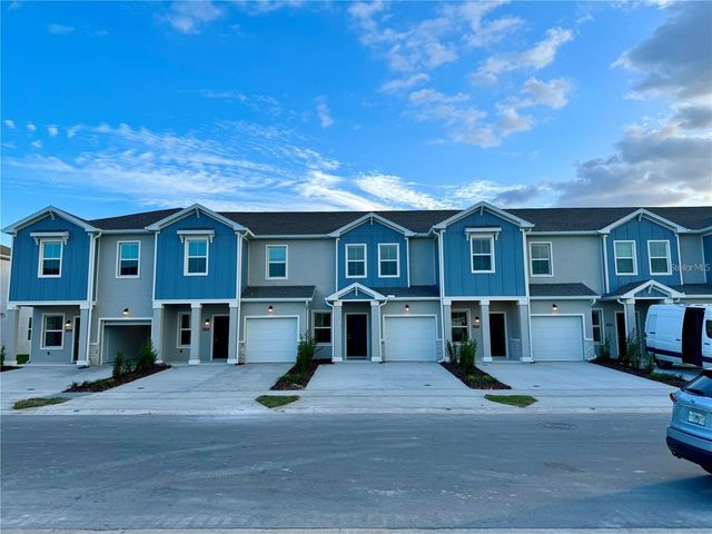 2572 SKYLINE LOOP, Kissimmee, FL 34758