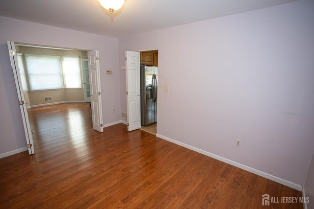 66 Morris Court, Sayreville, NJ 08879