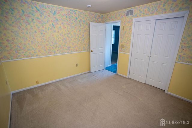 66 Morris Court, Sayreville, NJ 08879