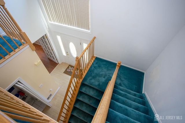 66 Morris Court, Sayreville, NJ 08879