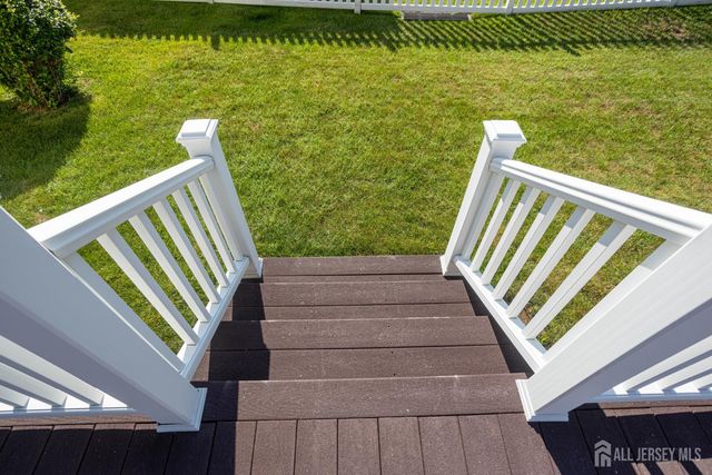 66 Morris Court, Sayreville, NJ 08879