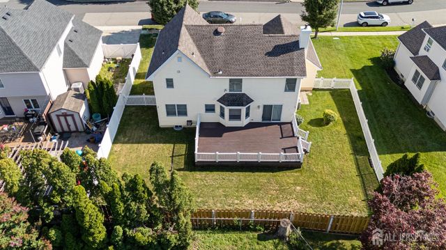 66 Morris Court, Sayreville, NJ 08879