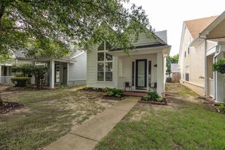 1317 ISLAND PL E, Memphis, TN 38103