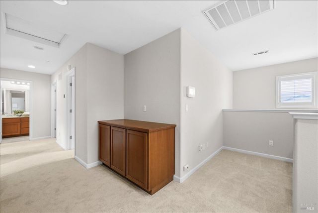 621 Del Mar Cir, Vacaville, CA 95688