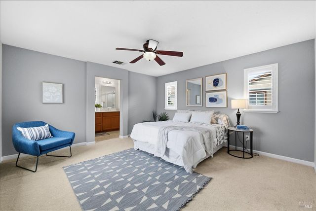 621 Del Mar Cir, Vacaville, CA 95688