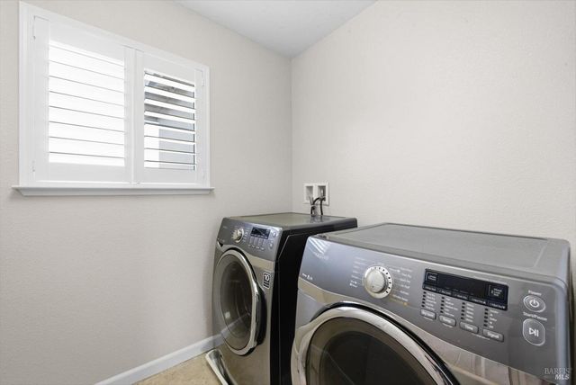 621 Del Mar Cir, Vacaville, CA 95688