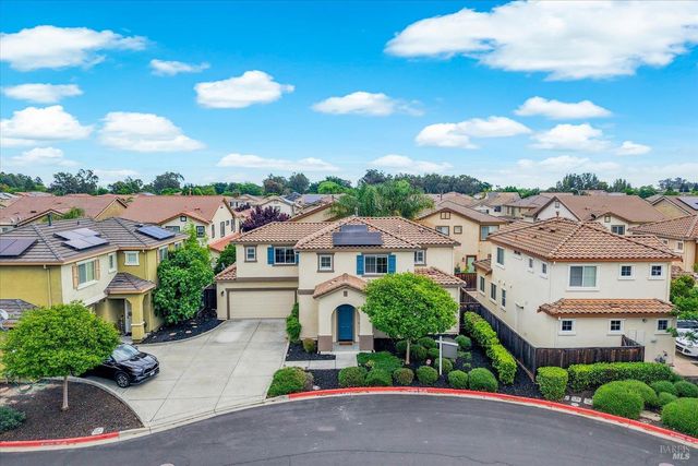 621 Del Mar Cir, Vacaville, CA 95688