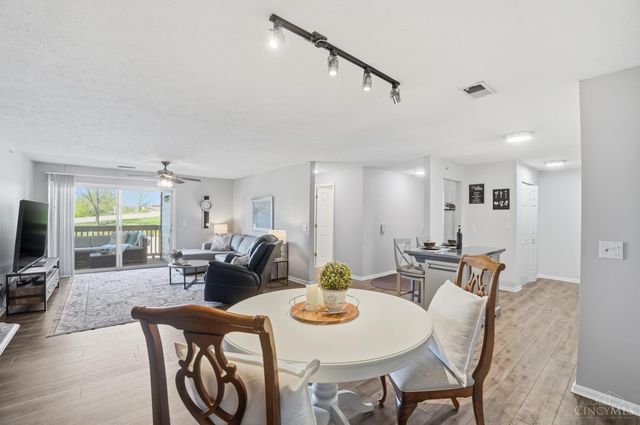 8171 Autumn Woods Lane, West Chester, OH 45069