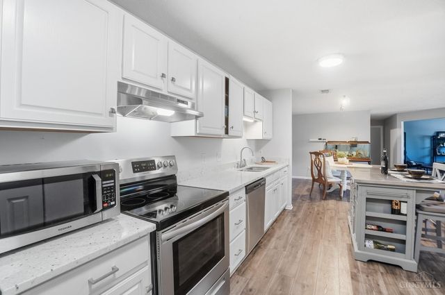 8171 Autumn Woods Lane, West Chester, OH 45069