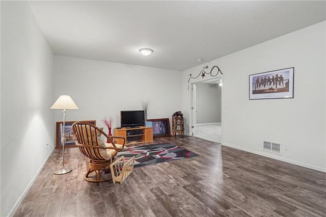 4182 Blackjack Oak Drive, Lawrence, KS 66047