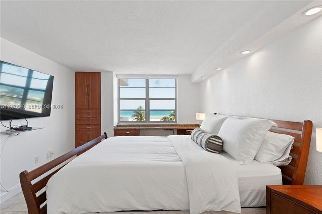 5701 Collins Ave 310, Miami Beach, FL 33140