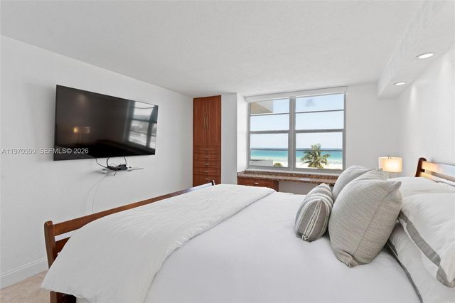 5701 Collins Ave 310, Miami Beach, FL 33140