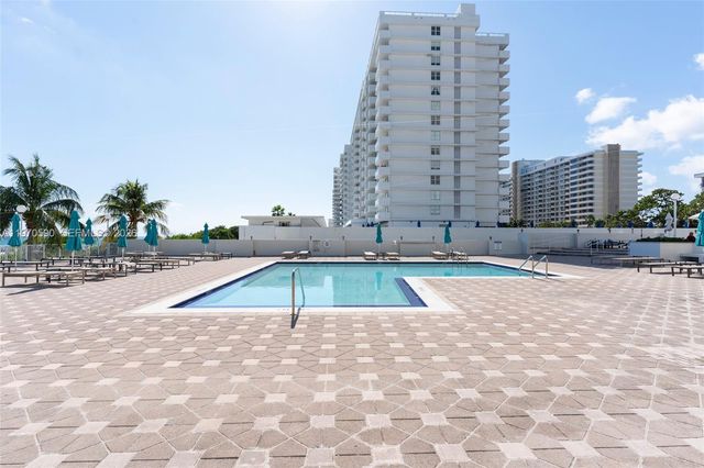 5701 Collins Ave 310, Miami Beach, FL 33140