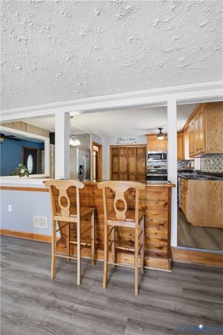 13700 Branders Bridge Rd, Chesterfield, VA 23831