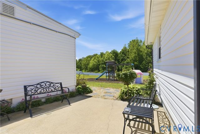 13700 Branders Bridge Rd, Chesterfield, VA 23831
