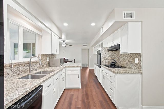 29130 Pebble Beach Drive, Menifee, CA 92586