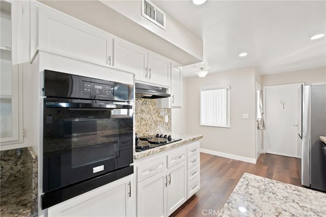 29130 Pebble Beach Drive, Menifee, CA 92586