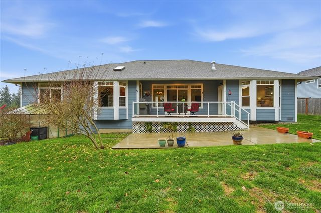 1067 Saint Moritz Court, Camano Island, WA 98282