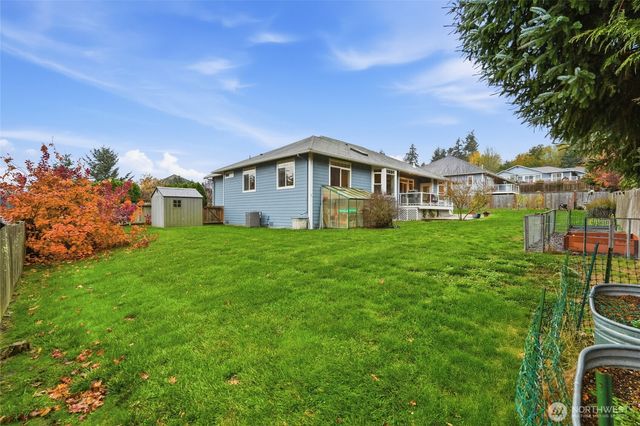 1067 Saint Moritz Court, Camano Island, WA 98282