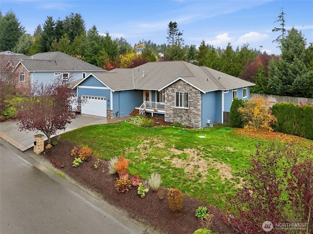 1067 Saint Moritz Court, Camano Island, WA 98282
