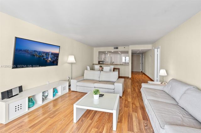 555 NE 15th St 14G, Miami, FL 33132