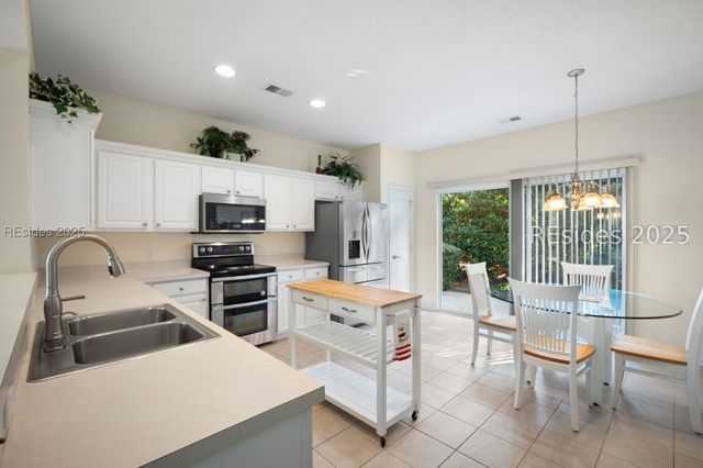 39 Nesting Ln, Bluffton, SC 29909