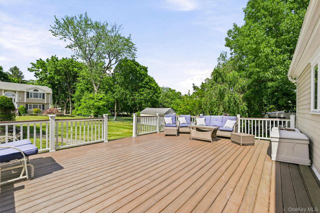 68 E Erie Street, Blauvelt, NY 10913