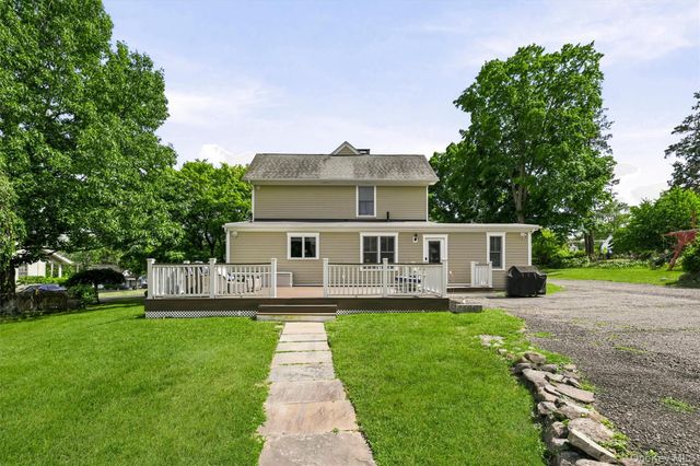 68 E Erie Street, Blauvelt, NY 10913