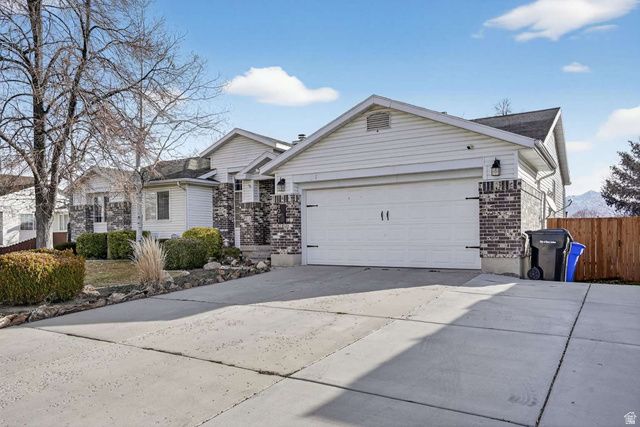 9091 S CRYSTAL VISTA LN, West Jordan, UT 84088