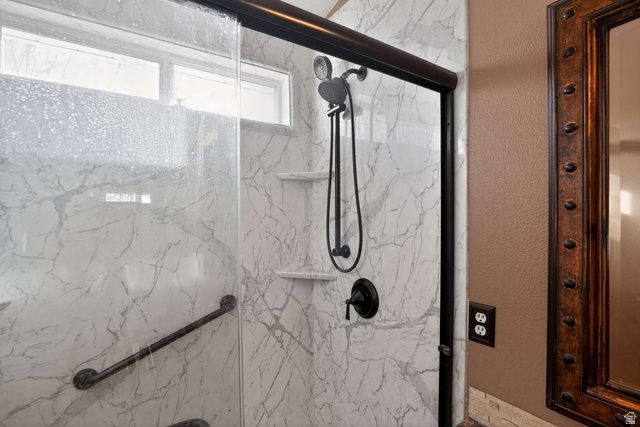 9091 S CRYSTAL VISTA LN, West Jordan, UT 84088