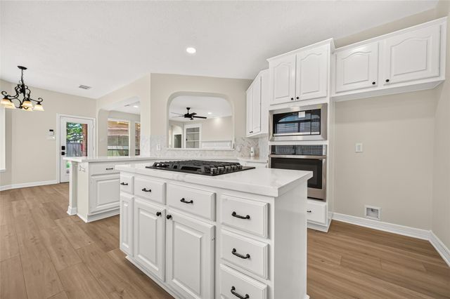 826 Ivory Ridge Lane, Houston, TX 77094