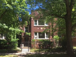 7819 S Bennett Avenue, Chicago, IL 60649