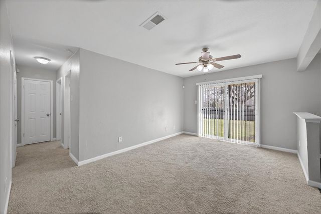 3250 Pacesetter Drive, Dallas, TX 75241