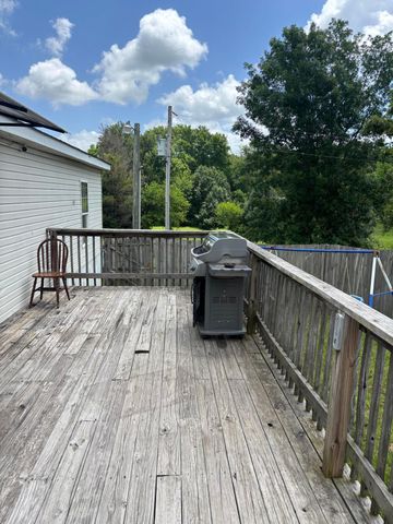 160 E Norwood Street, Norwood, MO 65717