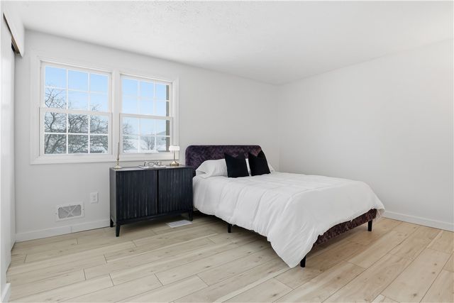 95 Spring Tree Lane, Greece, NY 14612