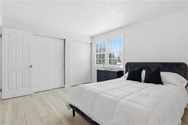 95 Spring Tree Lane, Greece, NY 14612