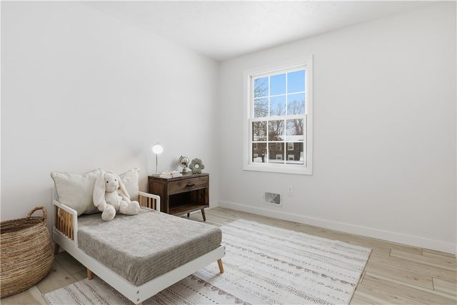 95 Spring Tree Lane, Greece, NY 14612