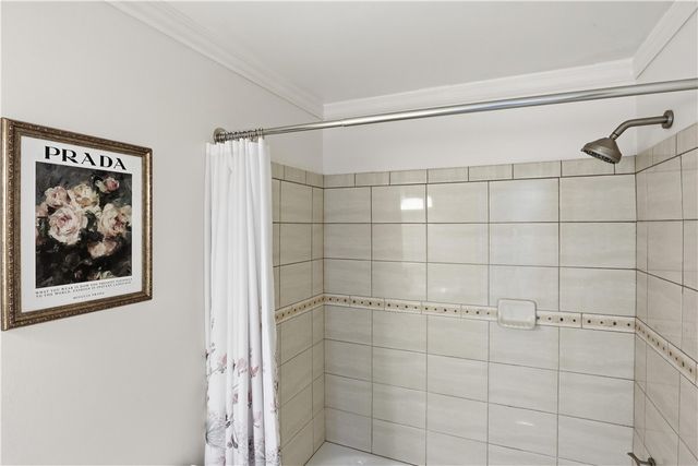 95 Spring Tree Lane, Greece, NY 14612