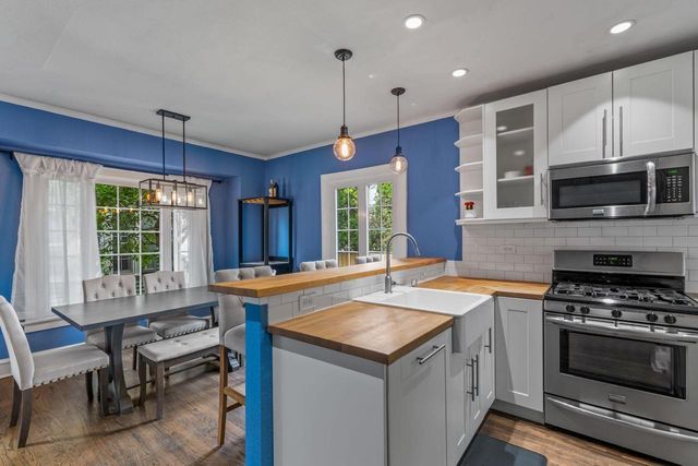 8358 Watertown Plank ROAD, Wauwatosa, WI 53213