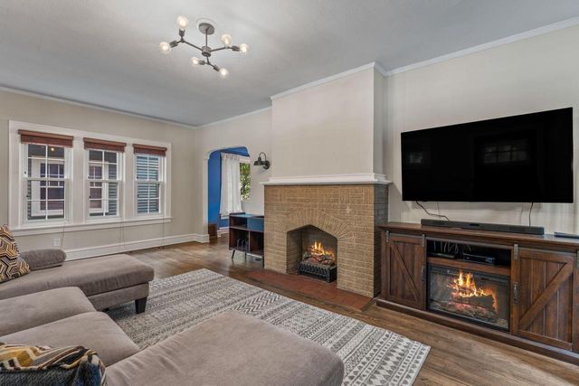 8358 Watertown Plank ROAD, Wauwatosa, WI 53213