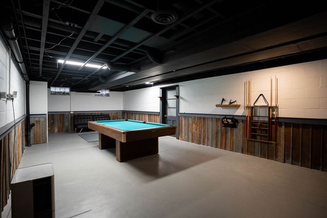 744 E Hanley, Mansfield, OH 44903