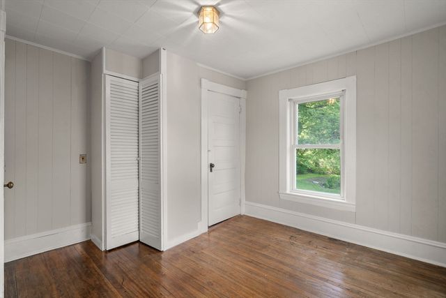 25 Park Street, Southborough, MA 01772