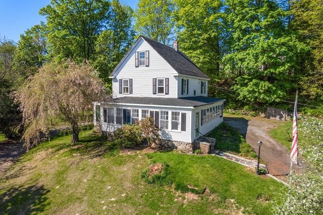 25 Park Street, Southborough, MA 01772
