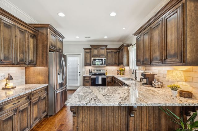 5016 Southfork Blvd, Old Hickory, TN 37138