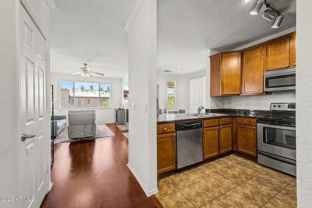 7009 E ACOMA Drive 2102, Scottsdale, AZ 85254
